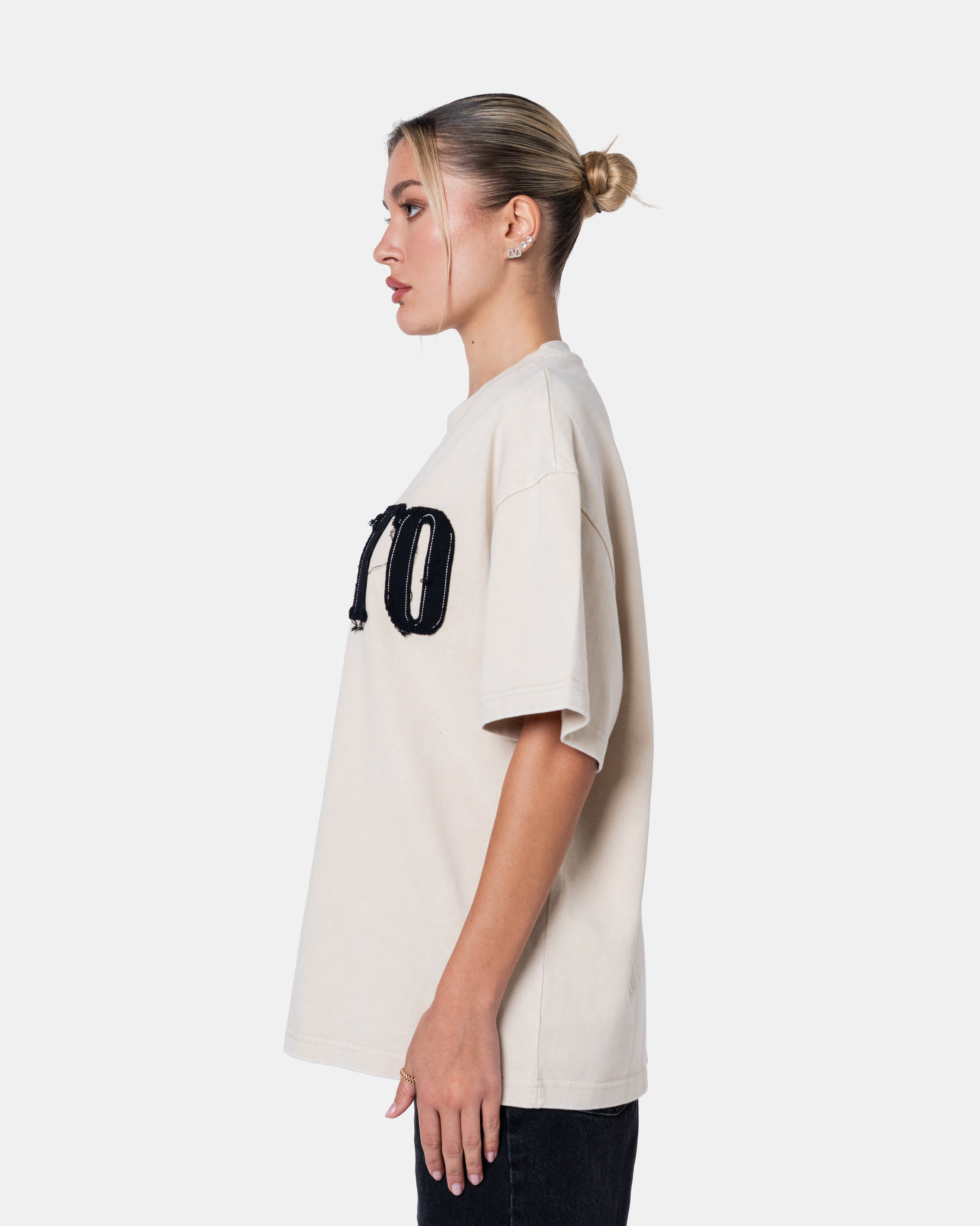 QUNTO Oversized Tee Cream