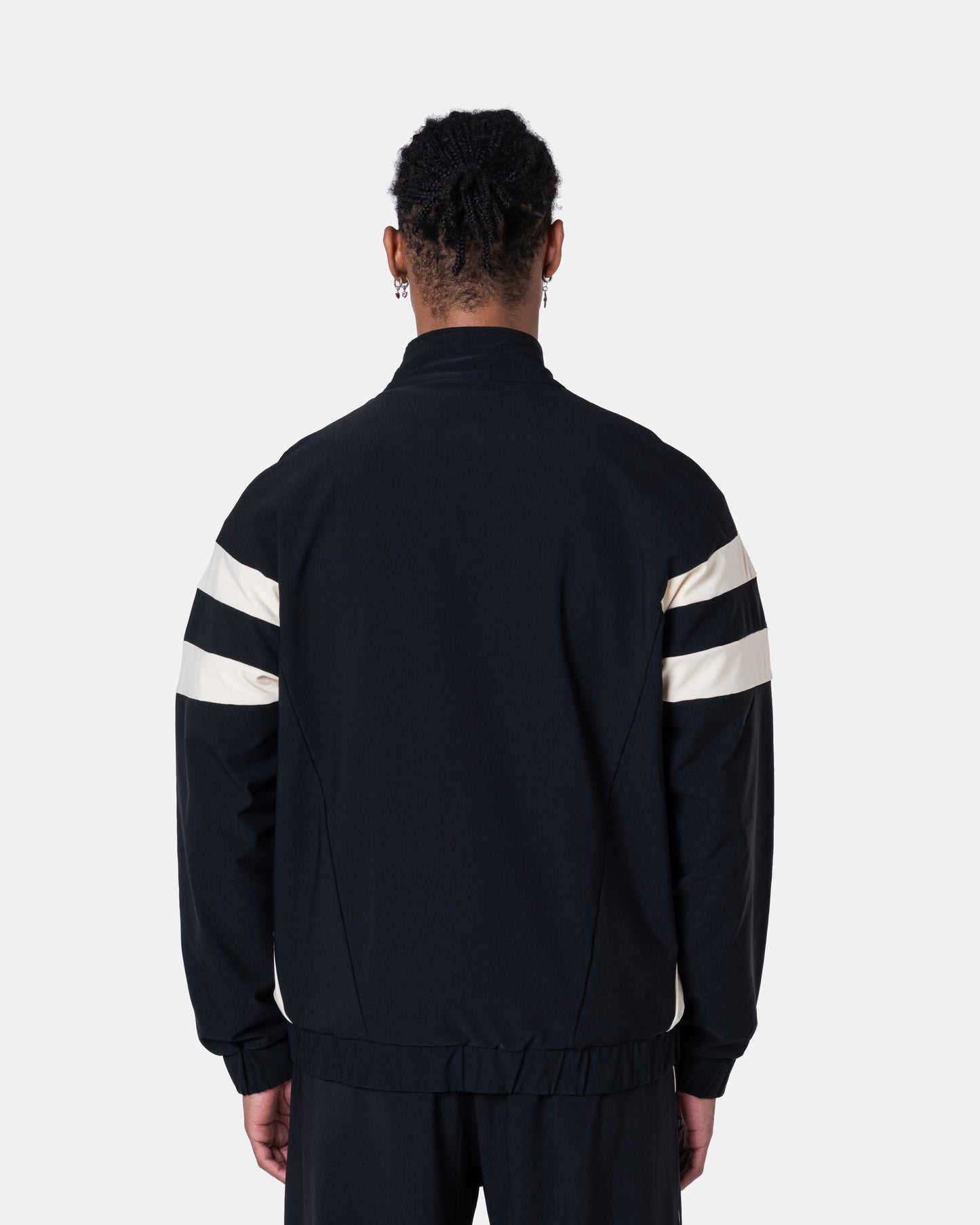 VINTAGE WINDBREAKER BLACK