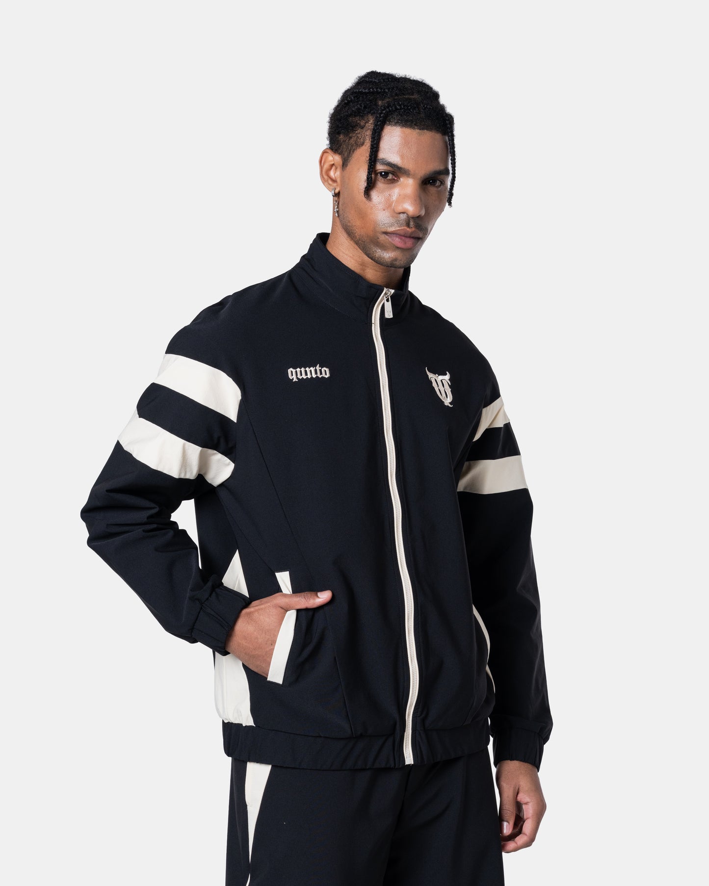 VINTAGE WINDBREAKER BLACK