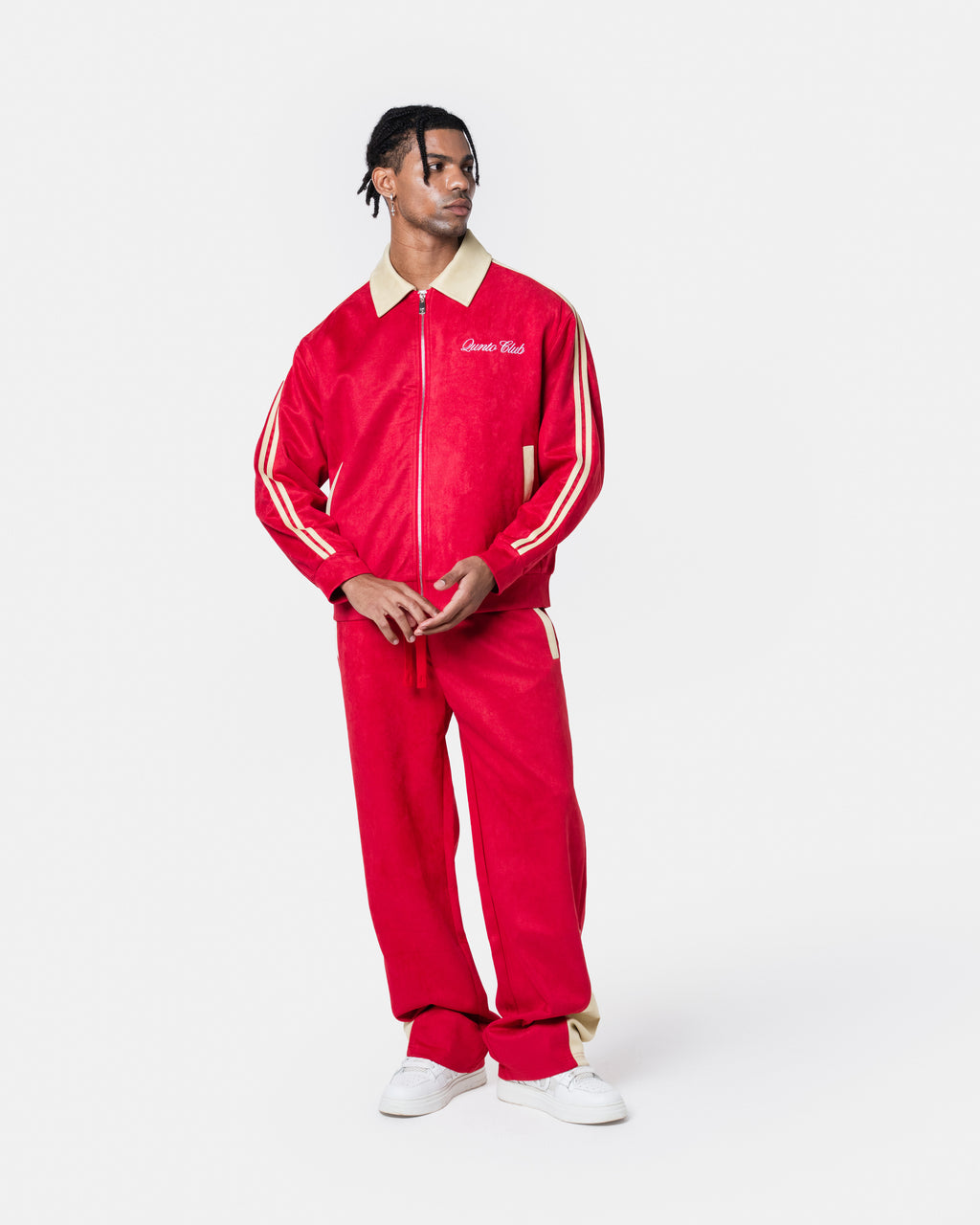 Rote Trainingsjacke