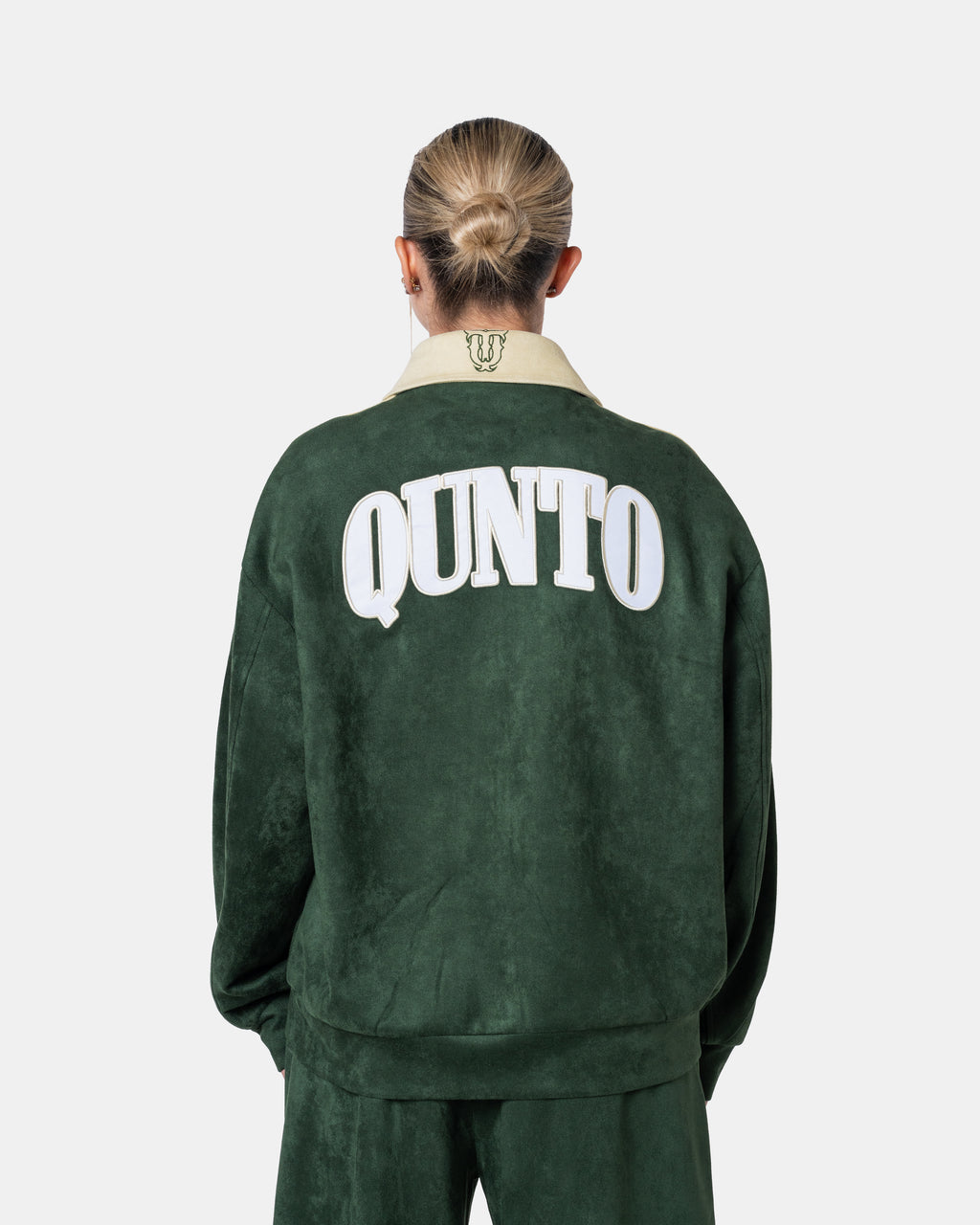Grüne Trainingsjacke