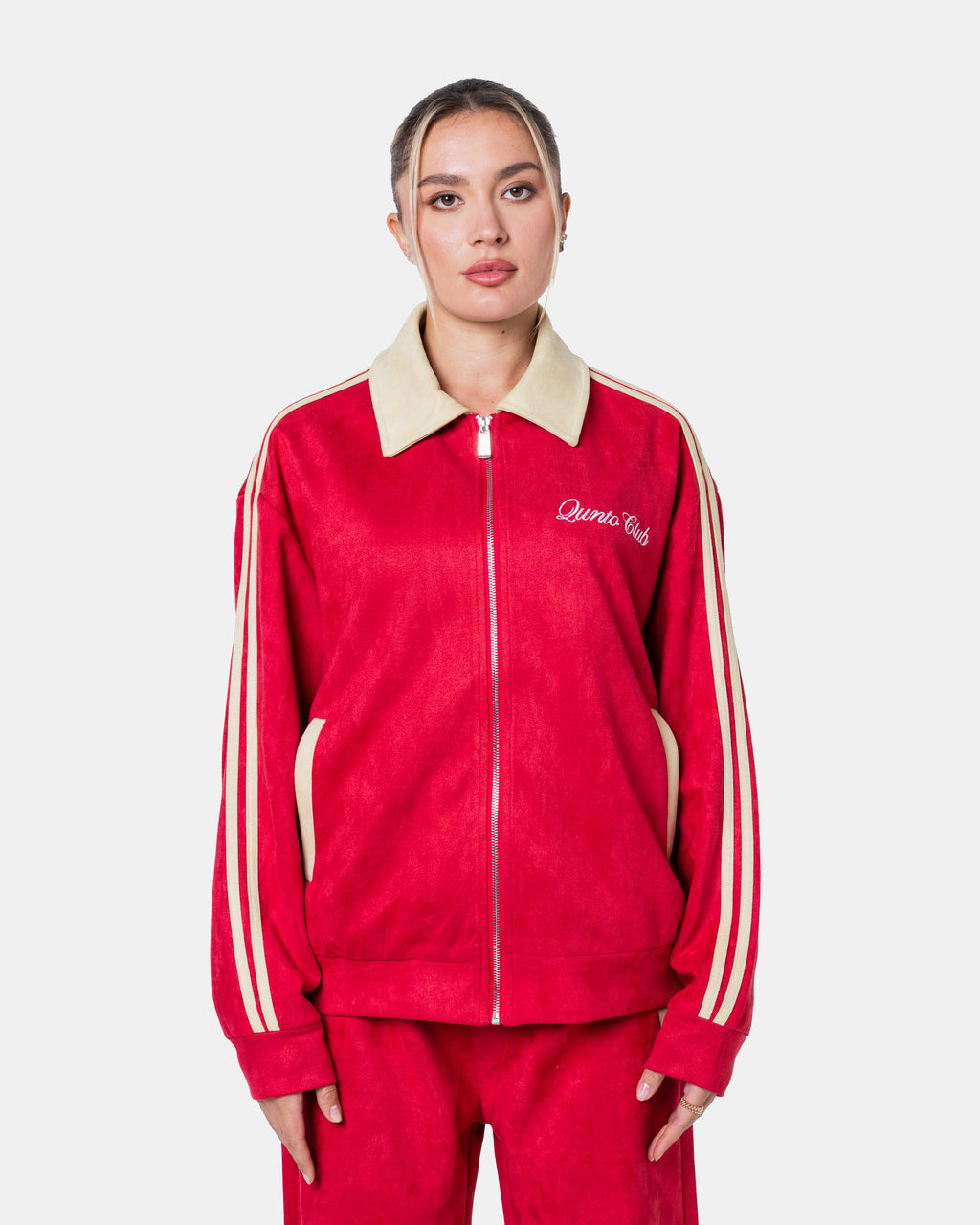 Rote Trainingsjacke