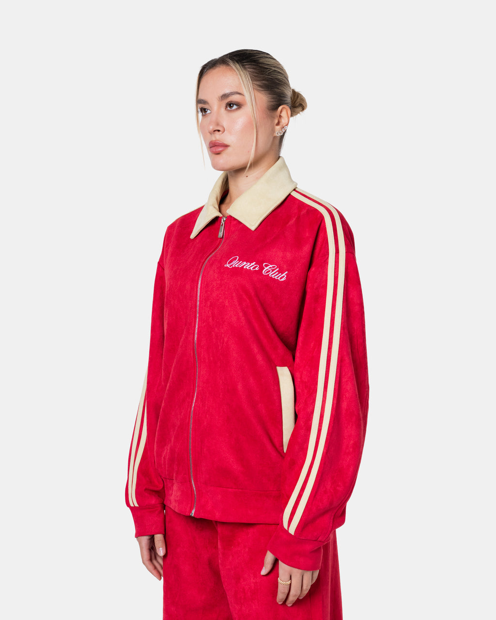 Rote Trainingsjacke