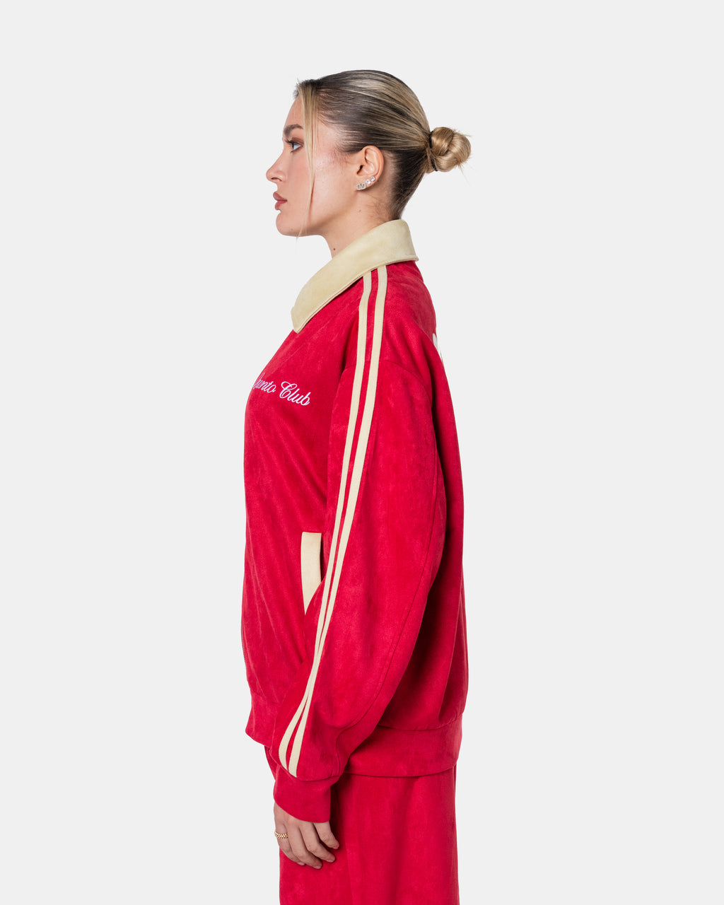 Rote Trainingsjacke