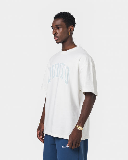 QUNTO BLUE ON WHITE TSHIRT