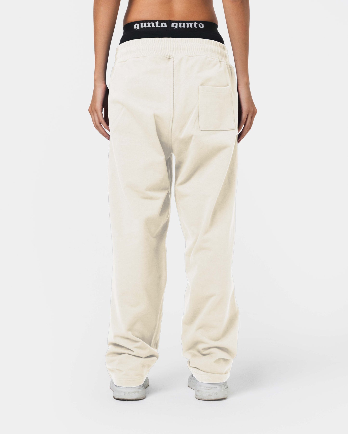 QUNTO CLASSIC JOGGER CREAM