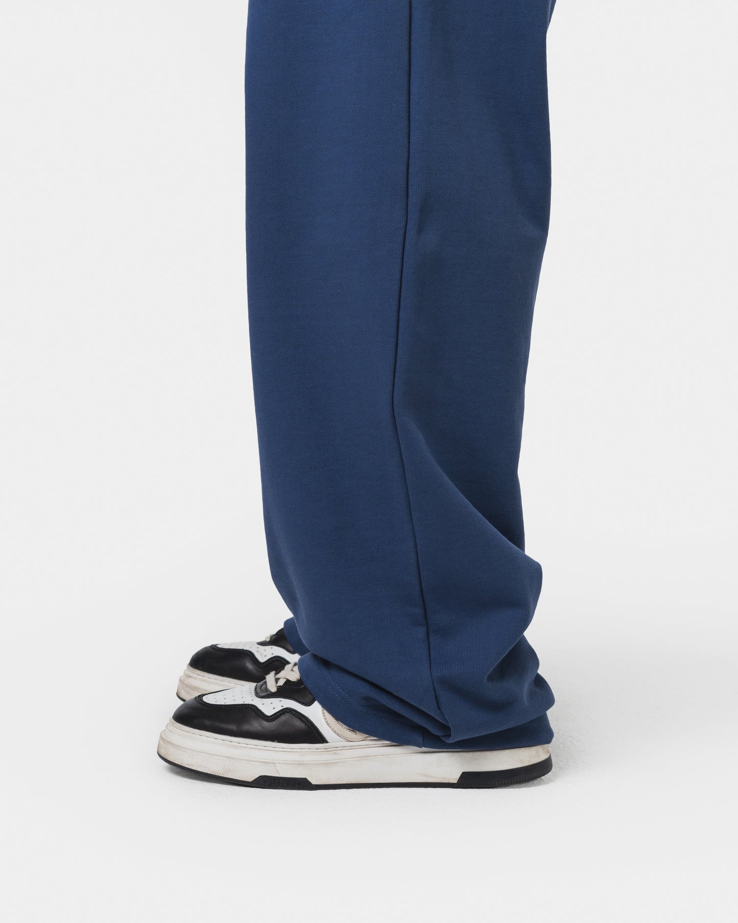 QUNTO CLASSIC JOGGER BLUE