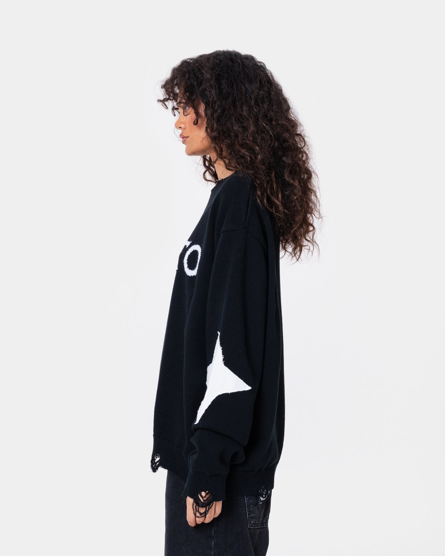 DESTROY SWEATER KNIT BLACK