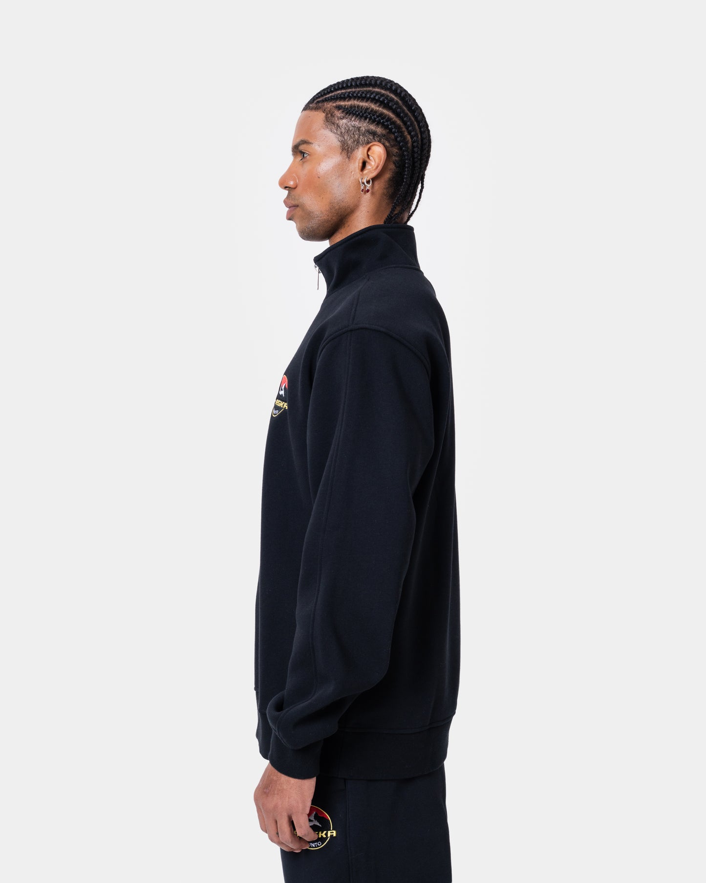 ALASKA BADGE BLACK HALFZIP