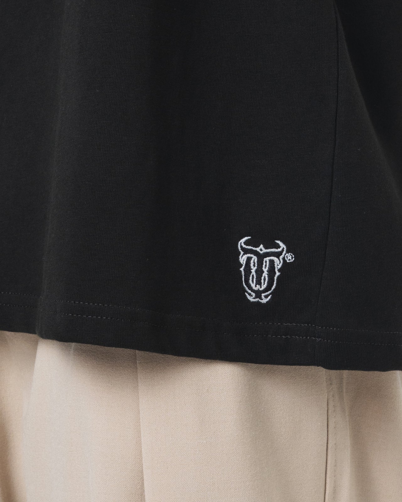 QUNTO BLUE OUTLINER TSHIRT