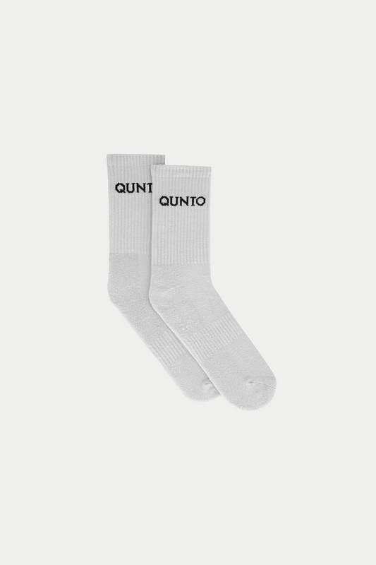 2 Pair White Socks