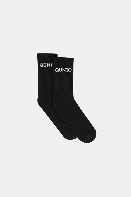 2 Paar schwarze Socken