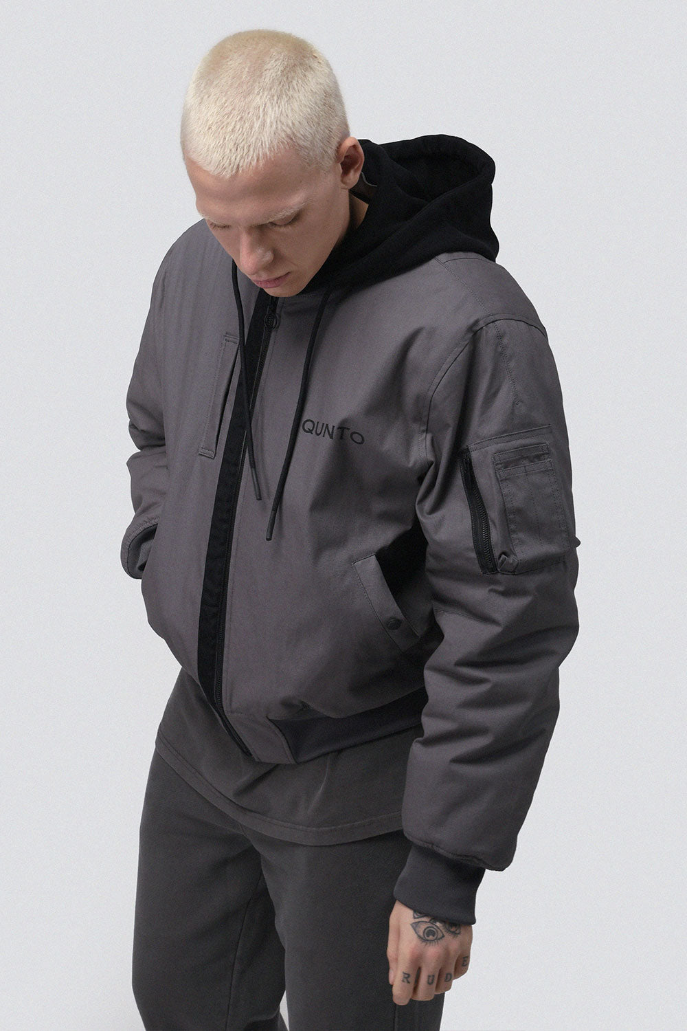 Grey Puffer Bomber