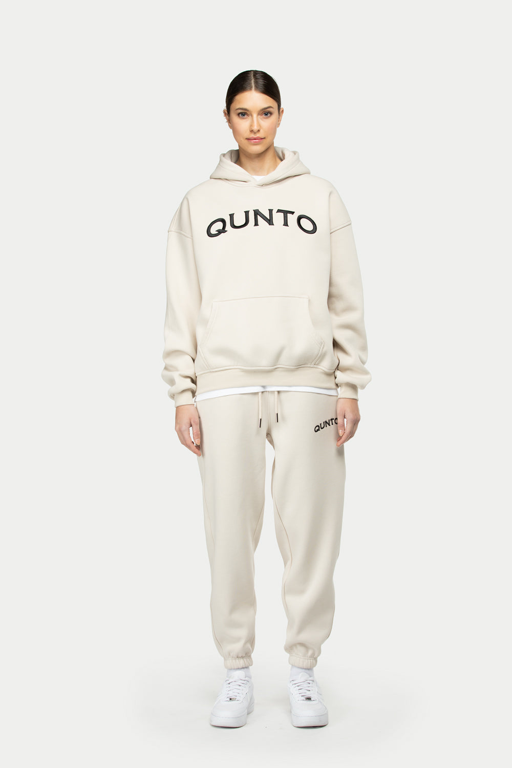 Fat Qunto Hoodie Cream