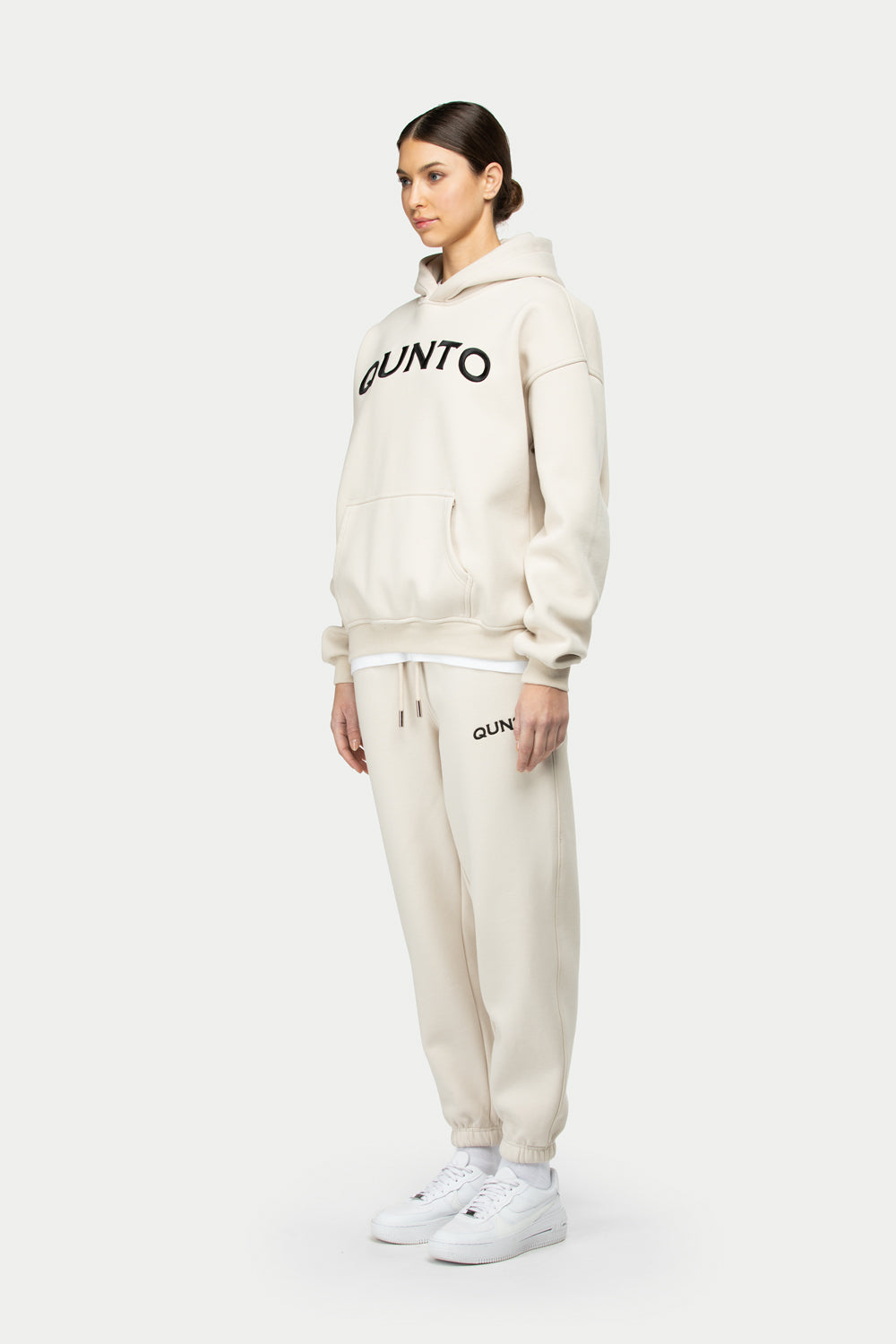 Fat Qunto Hoodie Cream