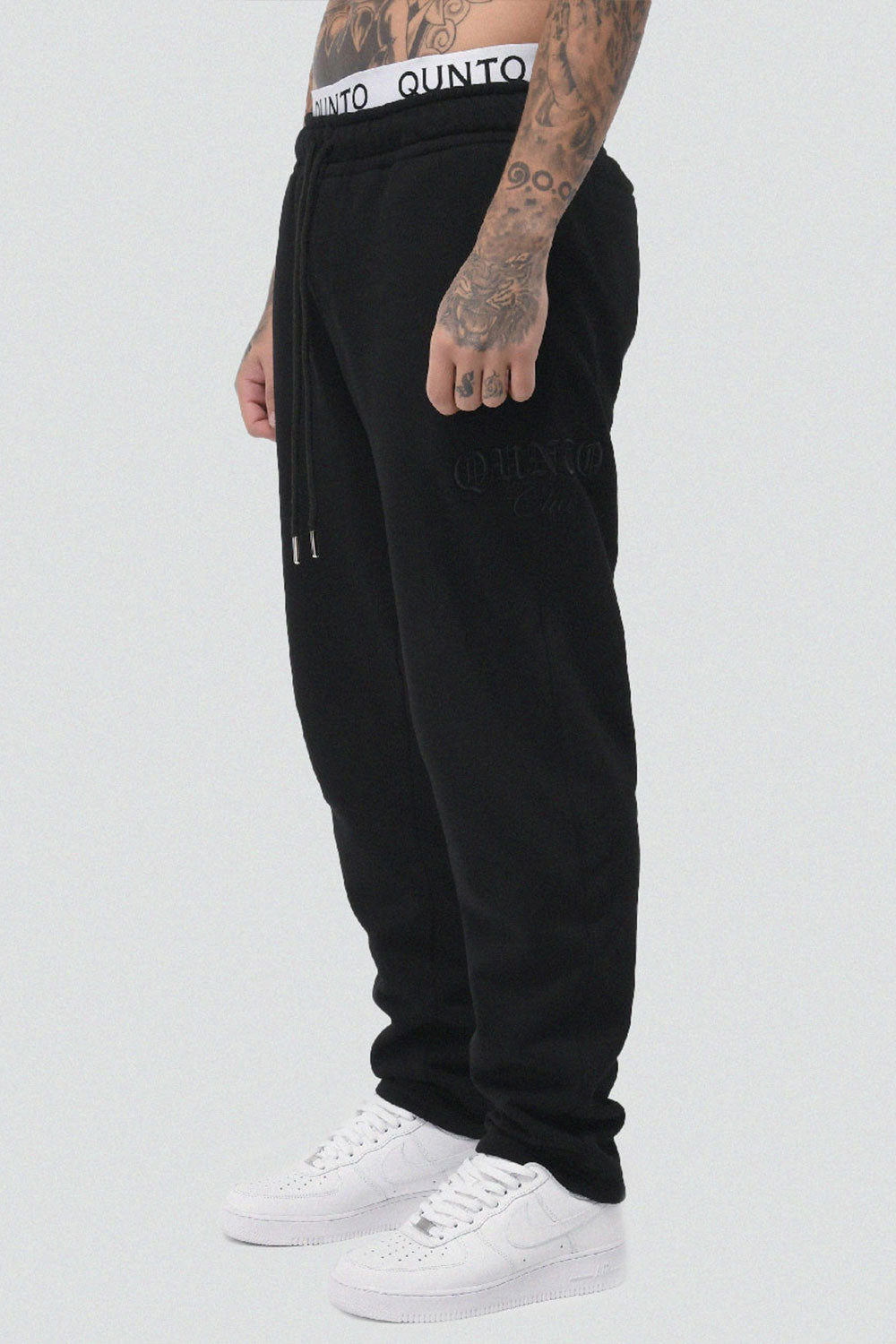 Qunto Club Black Jogger Pants