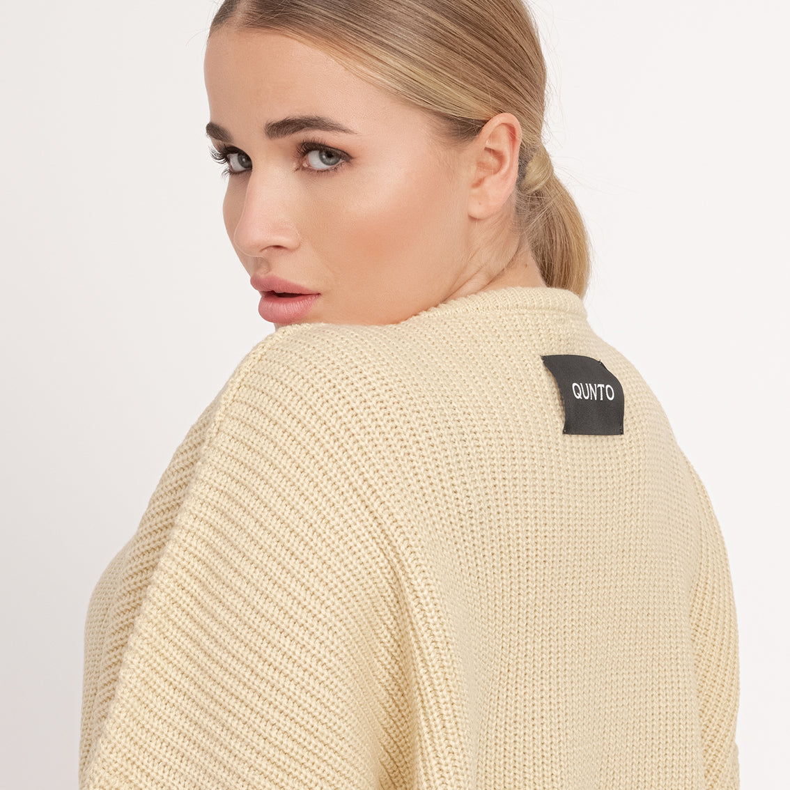 Super Oversize Sweater Cream